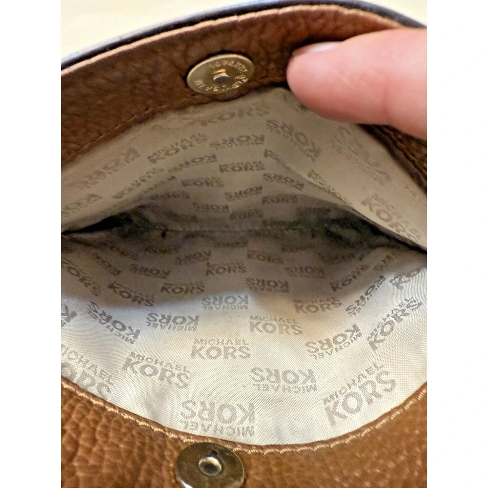 Michael KORS Tan Leather Crossbody Purse Signature Gold Buckle